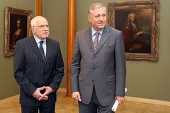 Topolánek: Klausova slova o odchodu respektuji