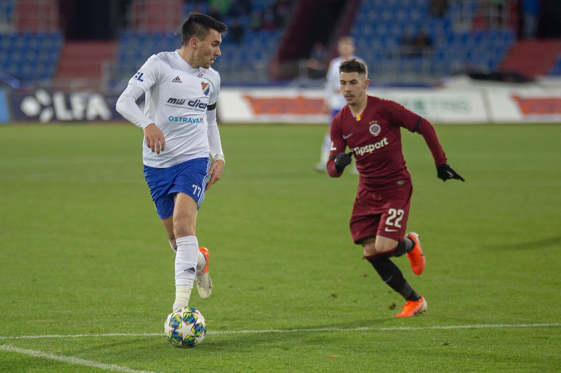 20. kolo Fortuna:Ligy, FC Baník Ostrava - AC Sparta Praha: Rudolf Reiter (vlevo) a Srdjan Plavšič