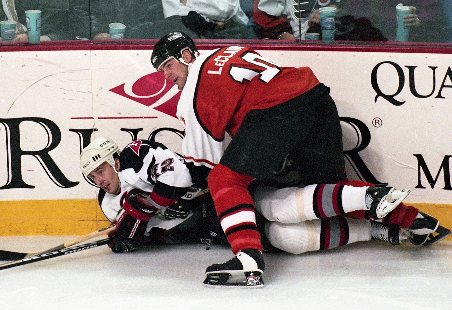 Herbert Slavík: hvězdy českého hokeje, fotoreportáž z NHL v době před OH v Naganu a snímky z Nagana