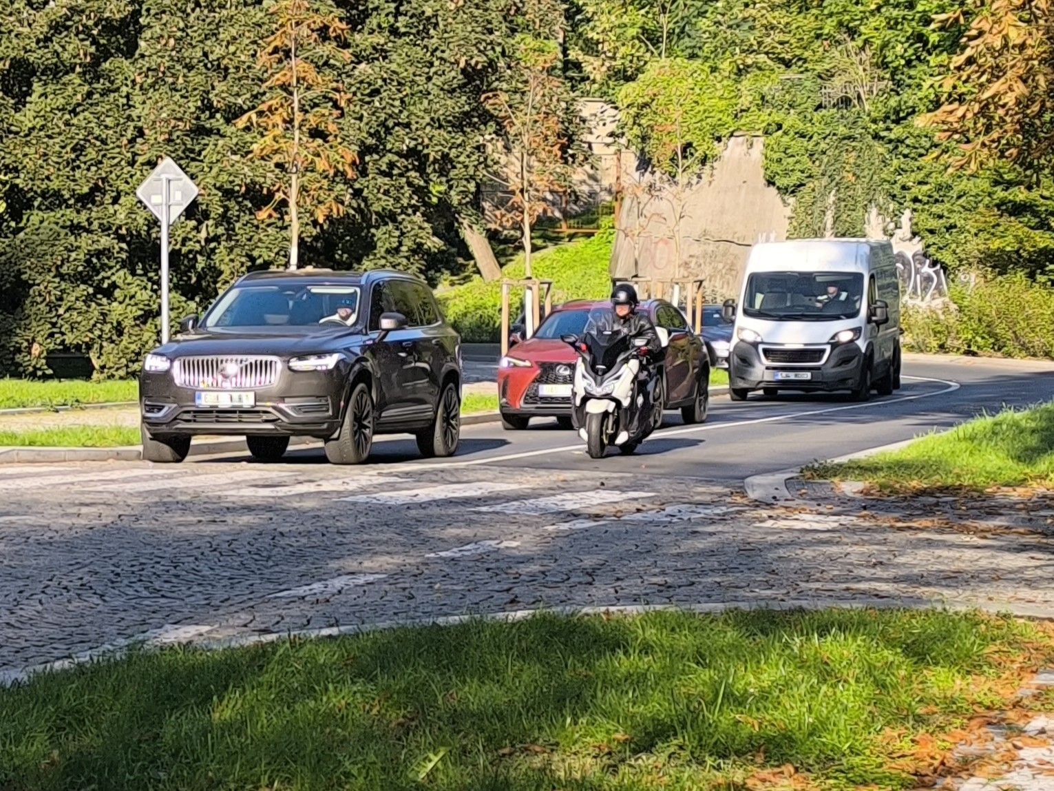 Cyklopruh a motorkáři