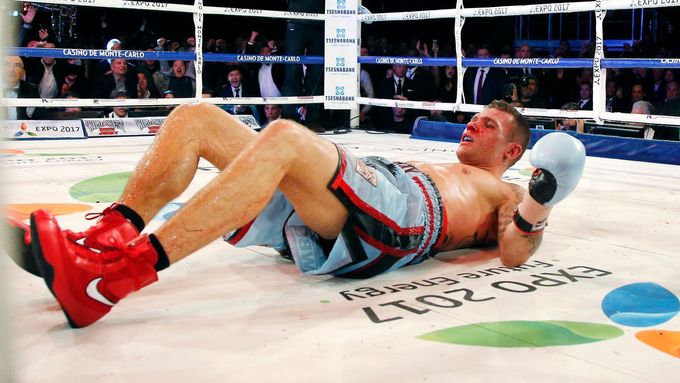 Gennadij Golovkin zbil také Martina Murrayho a jeho úchvatná knockoutová bilance i nadále pokračuje
