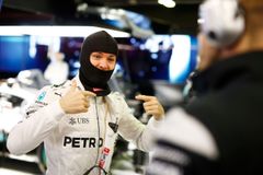Kvalifikaci v Rusko dominoval Rosberg, podívat se přišel i Putin