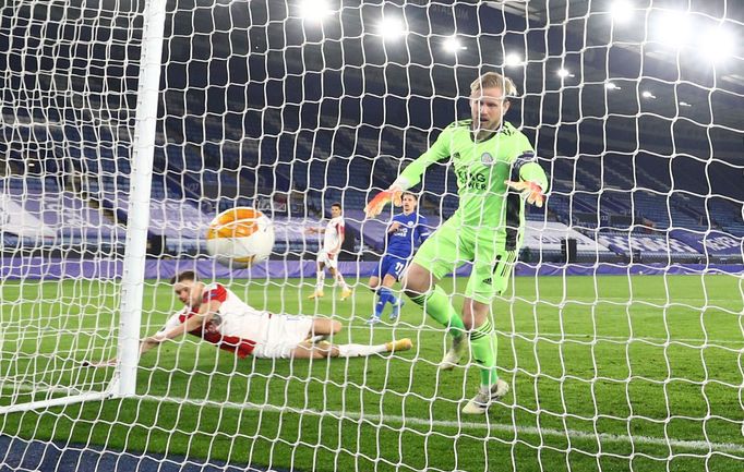 Lukáš Provod dává gól v odvetě  2. kola  Evropské ligy Leicester  - Slavia