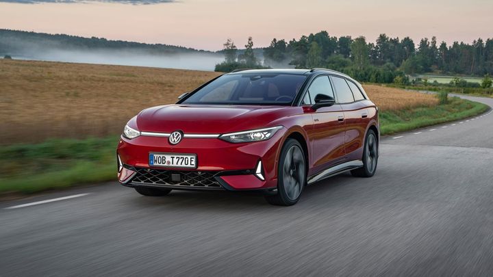 Tohle bude elektromobil českého chalupáře. VW ID.7 Tourer nabízí víc než velký kufr; Zdroj foto: Volkswagen