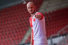 Potvrzeno. Slavia dotáhla příchod reprezentačního útočníka Krmenčíka