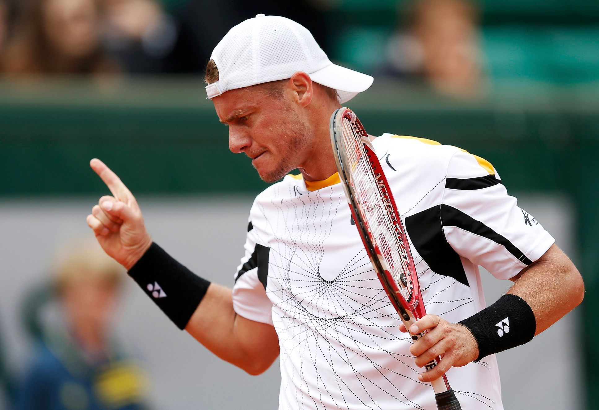 Australský tenista Lleyton Hewitt na French Open 2013