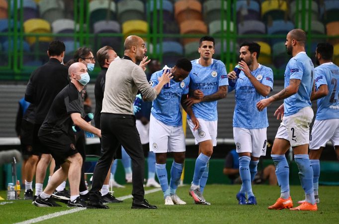 Manchester City - Olympique Lyon. Citizens se radují z vyrovnávacího gólu Kevina De Bruyneho na 1:1.