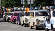 Vyvrcholením víkendového programu srazu byla nedělní jízda stovek trabantů napříč městem, v němž se od roku 1957 do roku 1991 tyto vozy vyráběly.