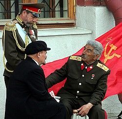Dvoníci Stalina a Lenina