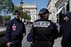 Útok autem na vojáky v Paříži byl podle prokuratury terorismem