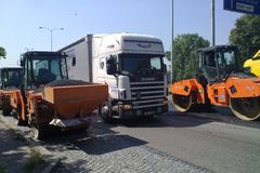 Praha bude platit, že pustila do ulic těžké náklaďáky