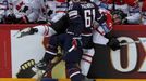 Střet Palmieriho a Vlasice v utkání USA - Kanada