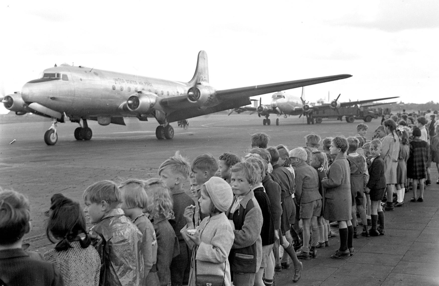 Fotogalerie / Blokáda Berlína 24.6. 1948 / 70. let výročí / ČTK /  12