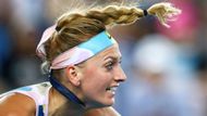 Petra Kvitová suverénním způsobem postoupila do 2. kola Australian Open, přičemž rozplakala svou krajanku Kateřinu Siniakovou.