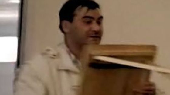 Přiletěl do Kanady. Policie ho zabila paralyzérem