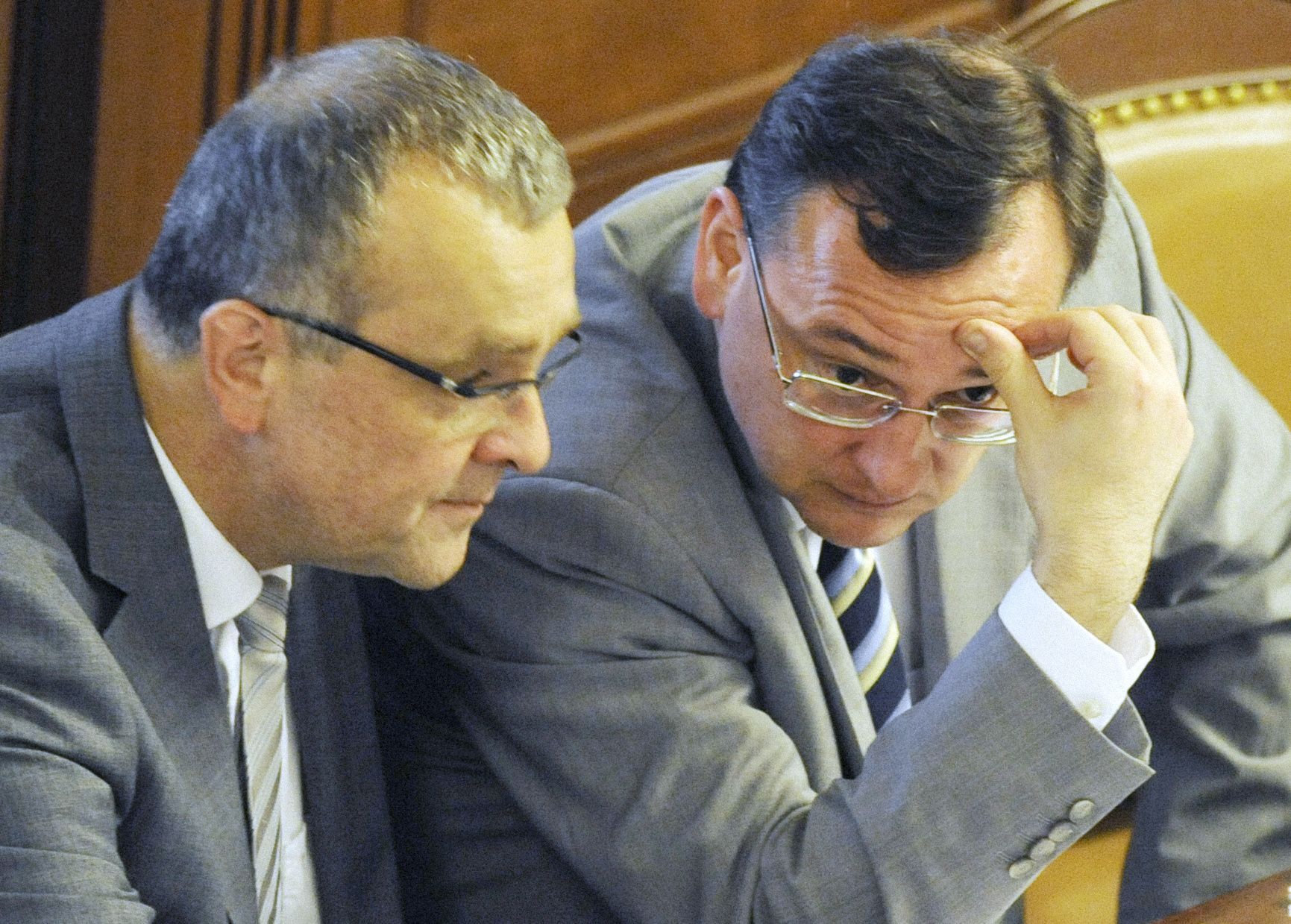 Obrazem: Tak šel čas v politickém životě Miroslava Kalouska