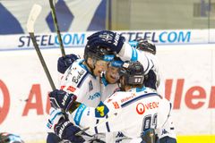 Extraliga začala dramatickými přestřelkami. Vítkovice udolaly Spartu, Boleslav zase porazila Hradec