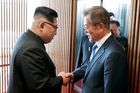 Svět s napětím sleduje páteční historický summit jihokorejského prezidenta Mun Če-ina a severokorejského lídra Kim Čong-una.