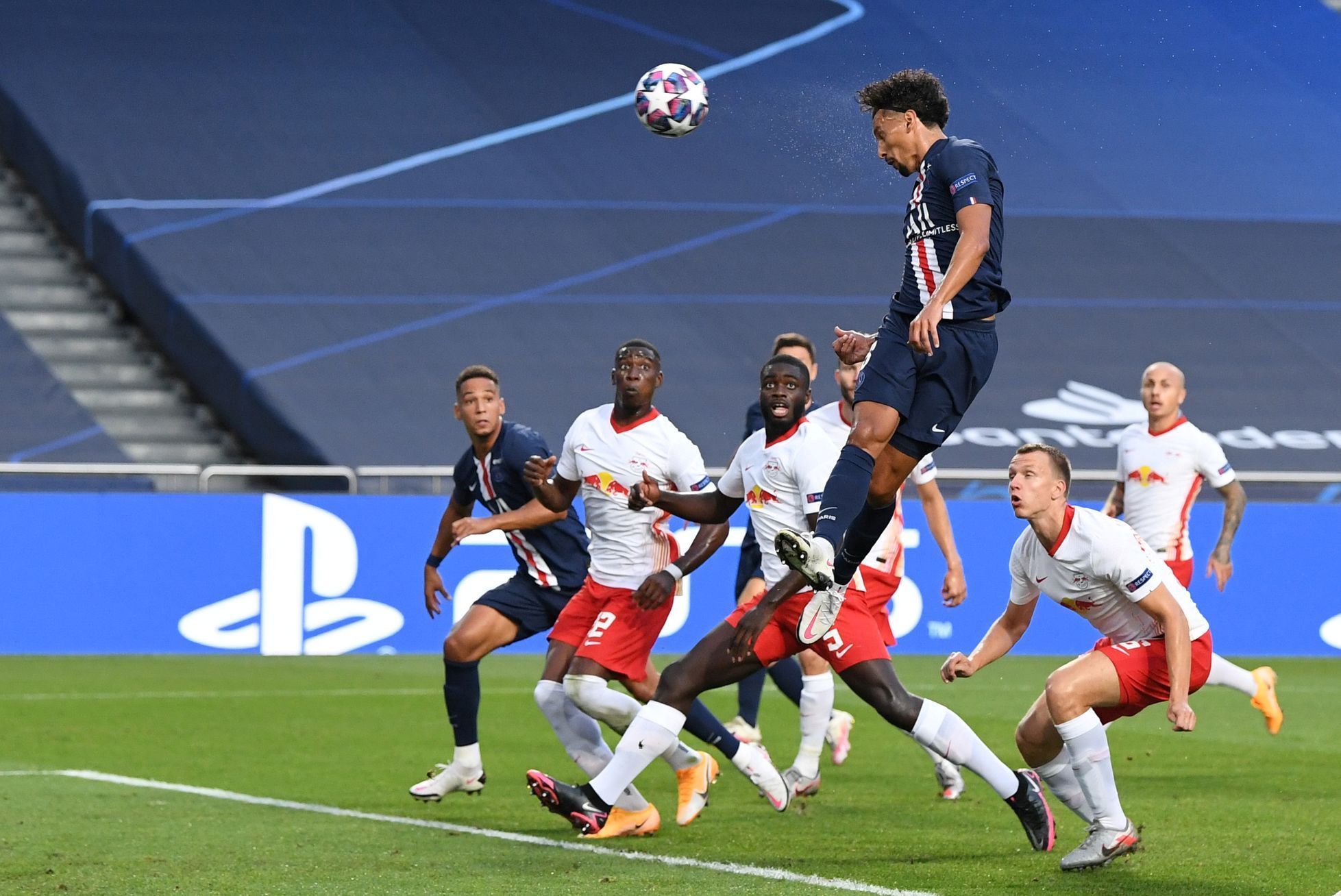 Marquinhos dává gól v semifinále LM Lipsko - Paris St. Germain