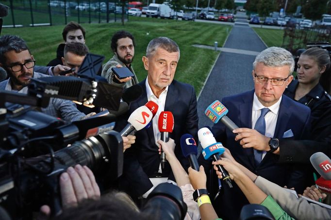 Andrej Babiš volebním štábu hnutí ANO v Praze.