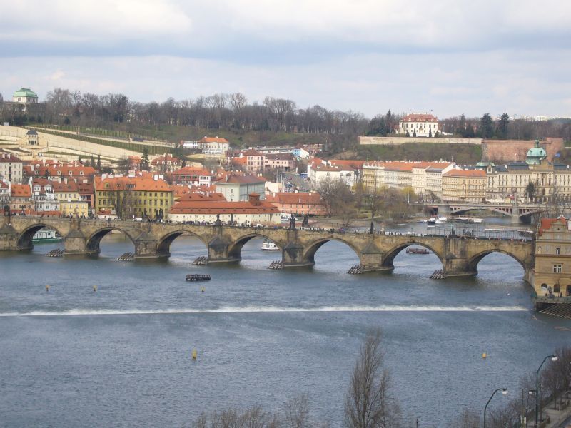 Praha ze střechy Národního divadla 2