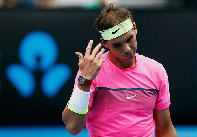 Rafael Nadal při prohraném čtvrtfinále Australian Open s Tomášem Berdychem.