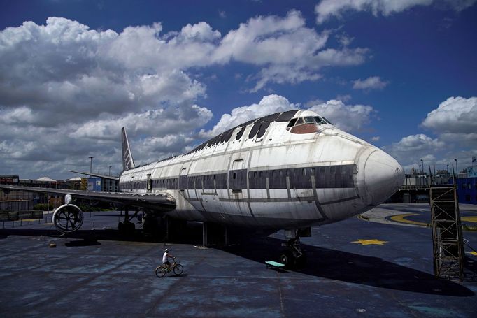 Před 50. lety poprvé vzlétl legendární letoun Boeing 747.