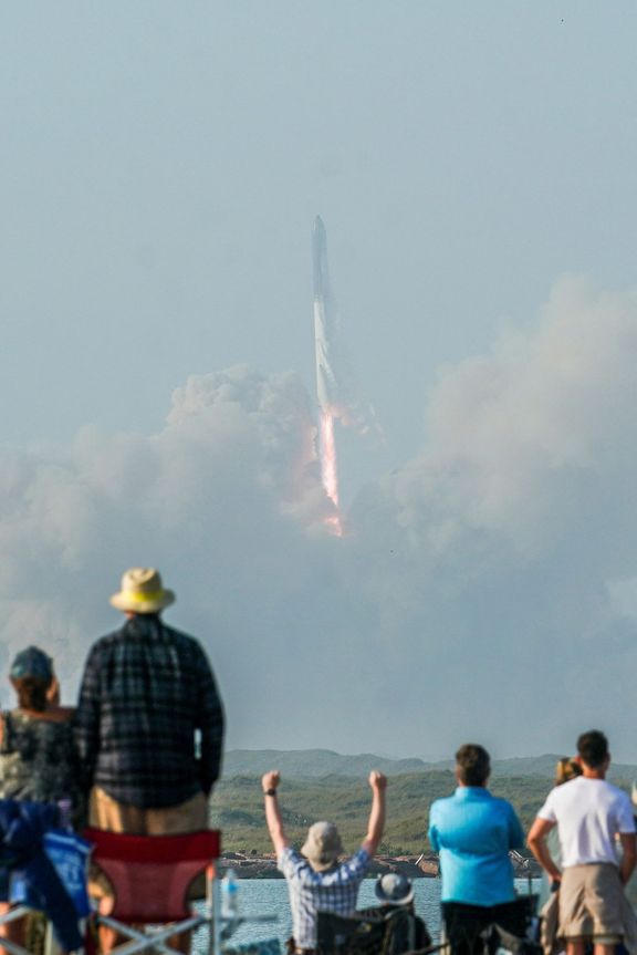Start rakety SpaceX v Texasu.