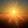 Letadlo na sluneční pohon po úspěšném letu přistálo