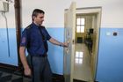 Foto: Nejlidnatější vězení Česka má nové cely. Na jedné bude i šestnáct vězňů, komplex je přeplněný