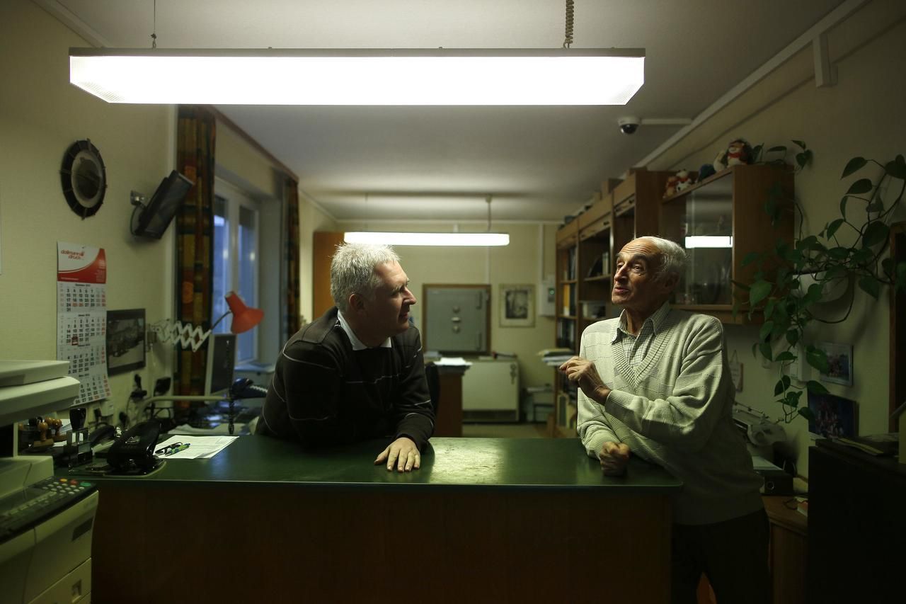 Fotogalerie: SMALLBANK - Raif