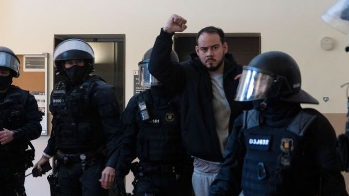 Katalánský raper jde do vězení, krále označoval za tyrana. Jsem umělec, brání se