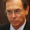 Jan Švejnar v Senátu