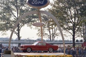 Auta, bez kterých by Ford dnes pravděpodobně nikdo neznal. Proslavil ho nejen Mustang