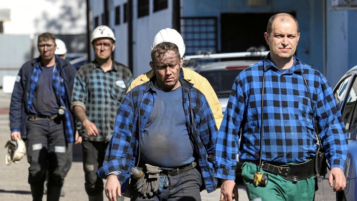 "Kdyby nebylo Slezsko, bylo by to super." Horníci v Polsku čelí kvůli viru nenávisti