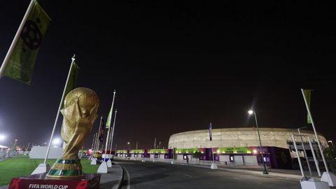 Kritizované mistrovství v Kataru: Jde ještě vůbec o fotbal? Jaromír Bosák v DVTV