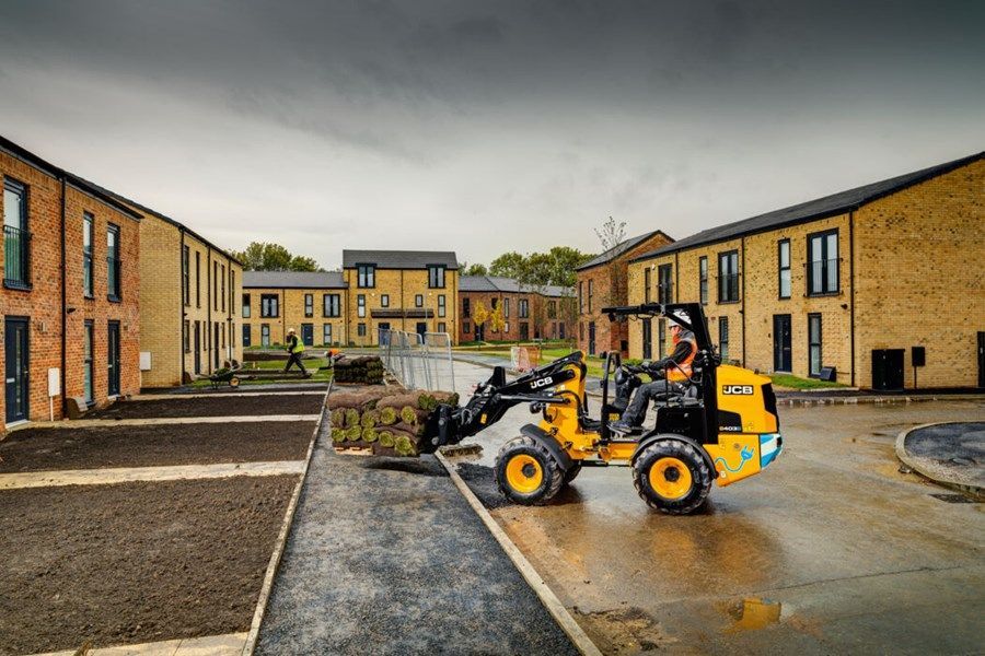 JCB 403E