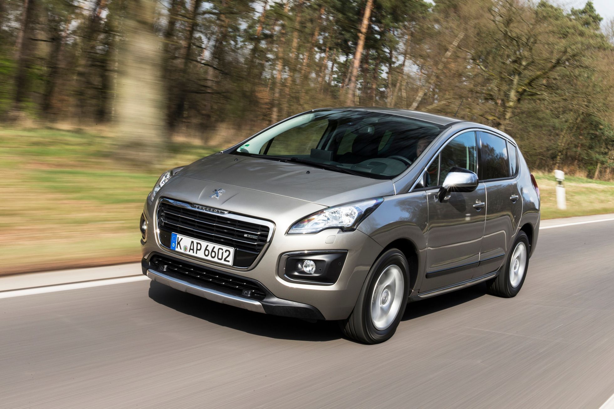 Peugeot 3008 HY4