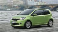 Škoda Citigo spadá do kategorie těch nejmenších městských vozů. Třídveřová verze s motorem 1,0 a spotřebou 4,5 litru stojí 197 900 Kč.