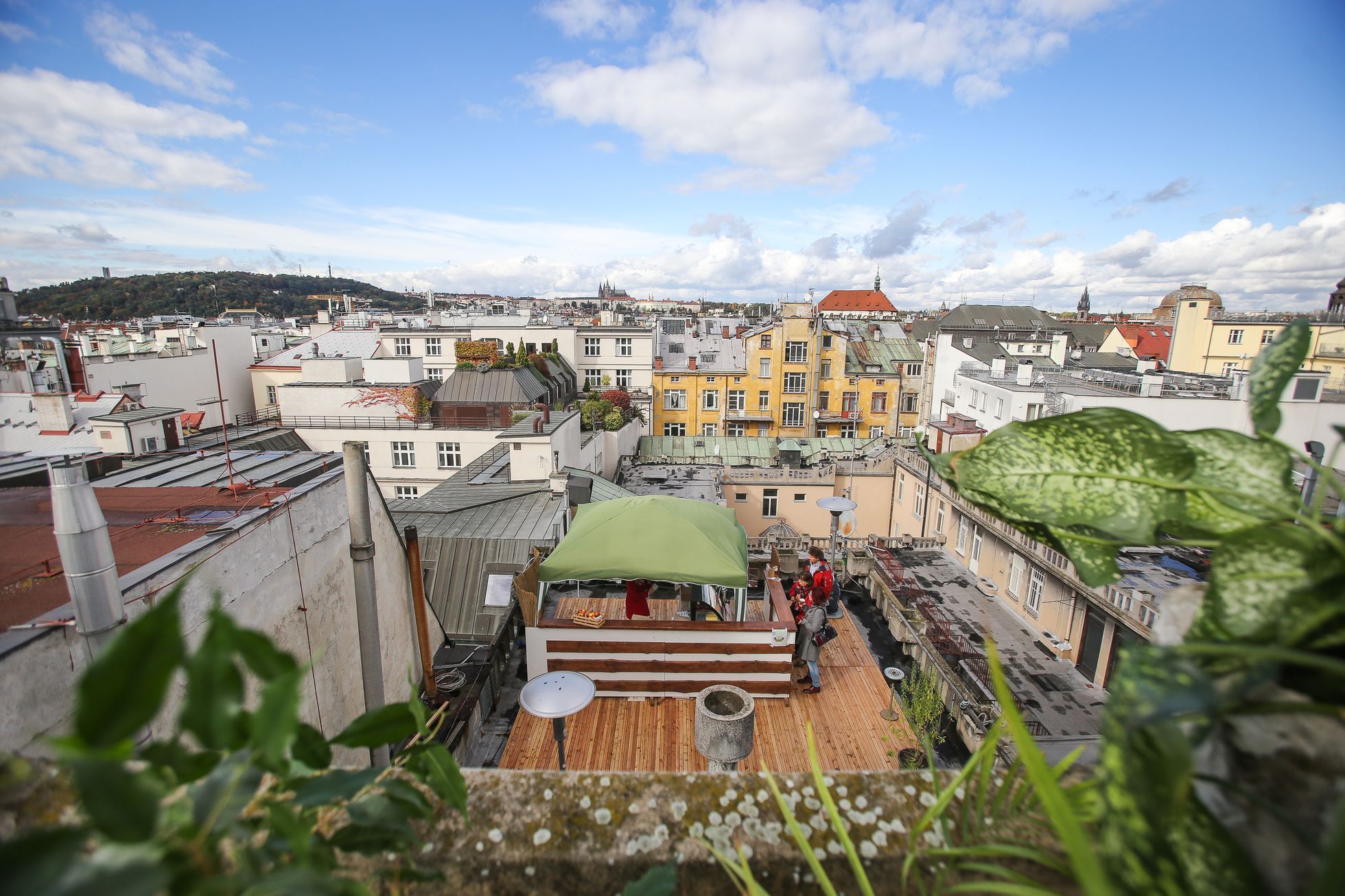 Otevření střechy Lucerny - říjen 2016 - Ondřej Kobza