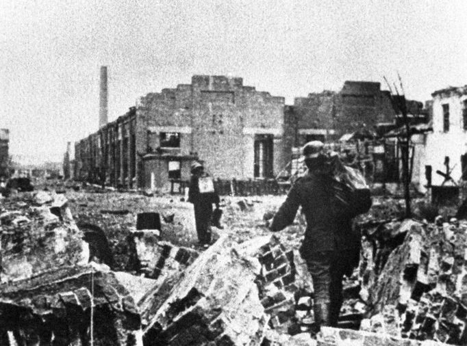 SECOND WORLD WAR. Battle of Stalingrad fought between Russian and German troops. Delivery of outposts. December 1942 Eastern Front. USSR.