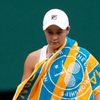 Ashleigh Bartyová ve finále Wimbledonu 2021