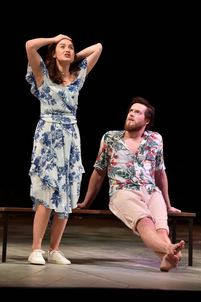 Eliška Zbranková v roli Niny a hostující Jiří Suchý z Tábora jako Boris Trigorin.