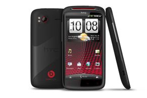 Hardwarium: BlackBerry "Knight" 9980, HTC Sensation XE, Nyko Zoom