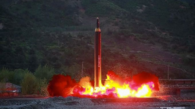 Test severokorejské vojenské rakety.