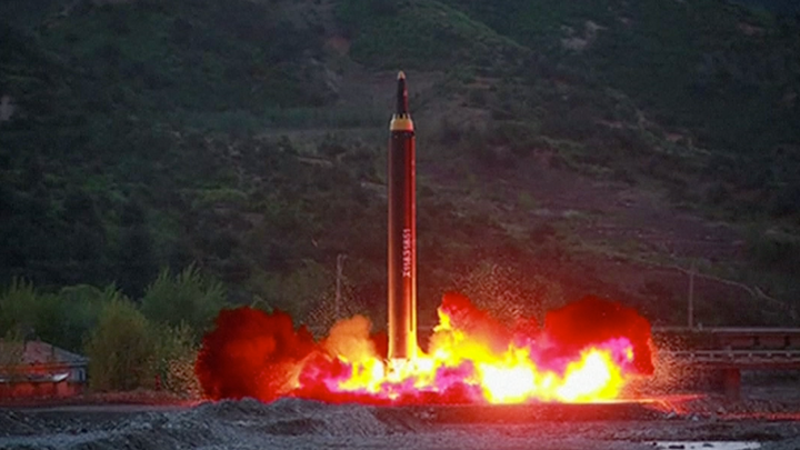 Severní Korea odpálila další střelu, týden po testu rakety krátkého doletu