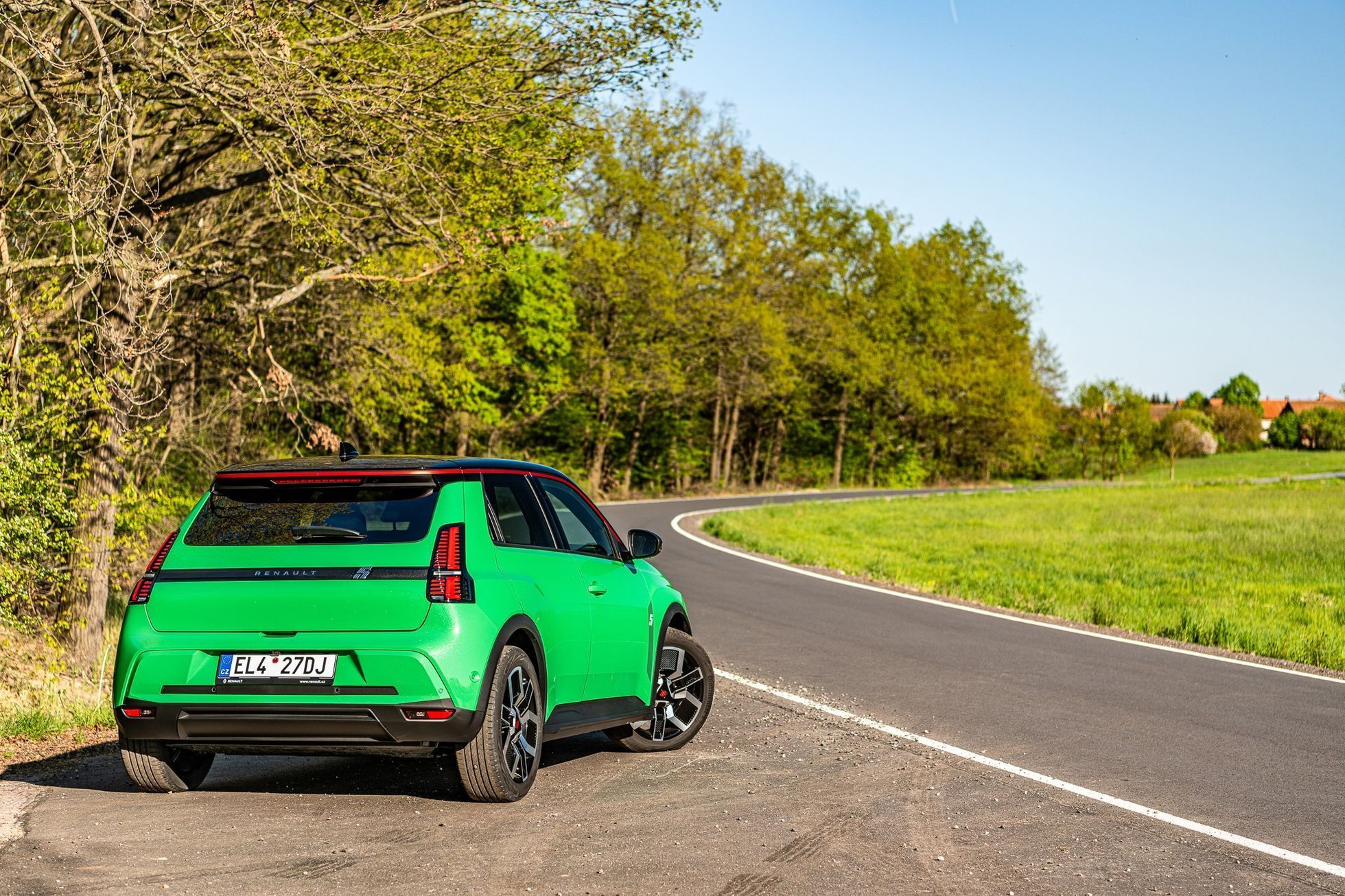 Renault 5 (česká premiéra duben 2025)