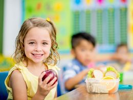 Připravte dětem do školy netradiční svačiny: Budou chutnat a dodají energii