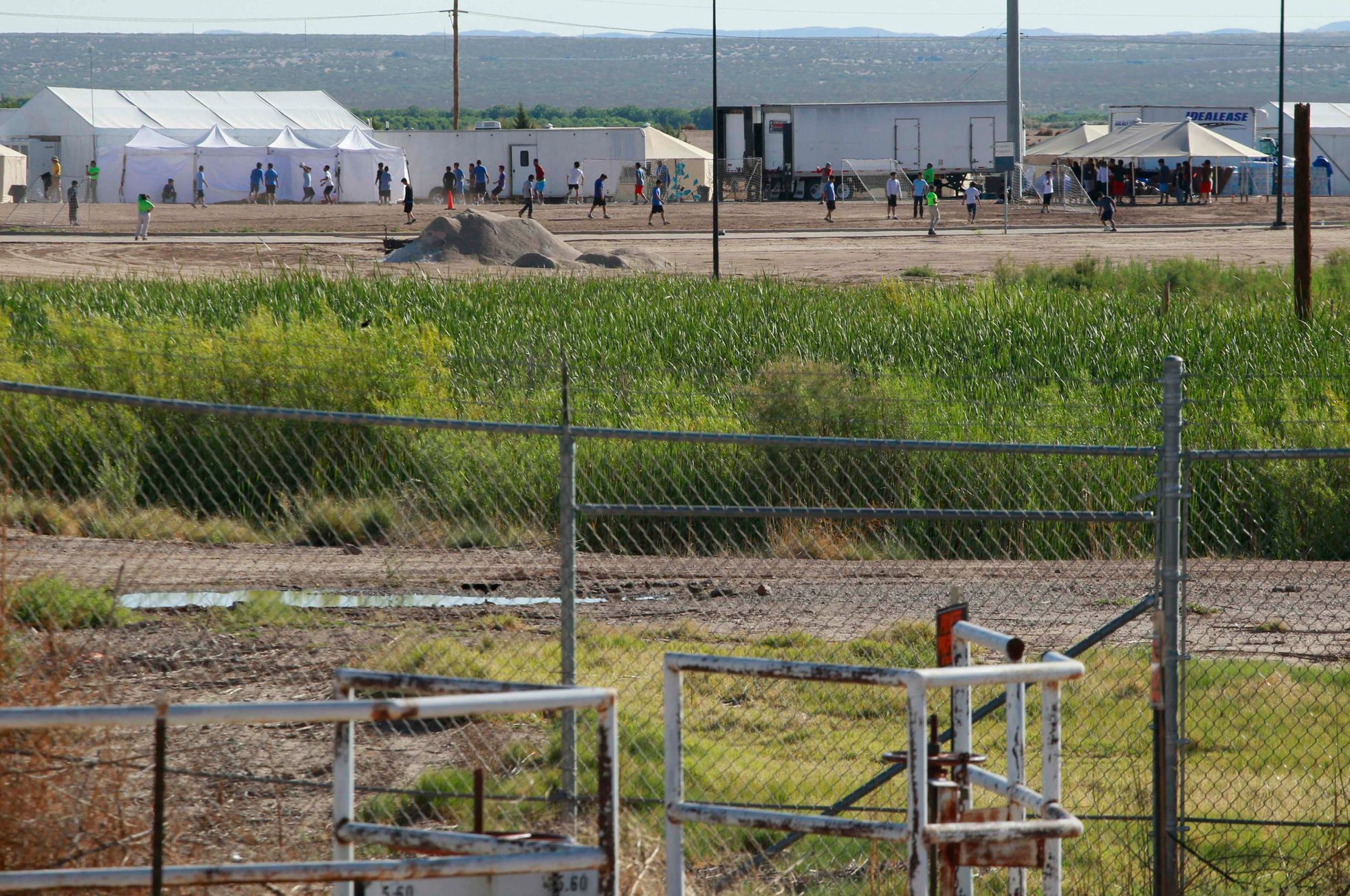 Děti migrantů v USA oddělení od rodičů