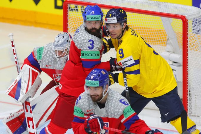 Radko Gudas a Adrian Kempe v semifinále MS 2024 Česko - Švédsko